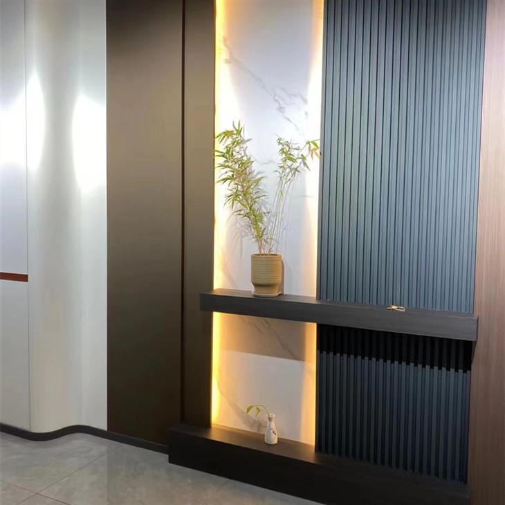 Solid Wooden Veneer Half Round Wall Paneling Board Pine Wood Wall Cladding